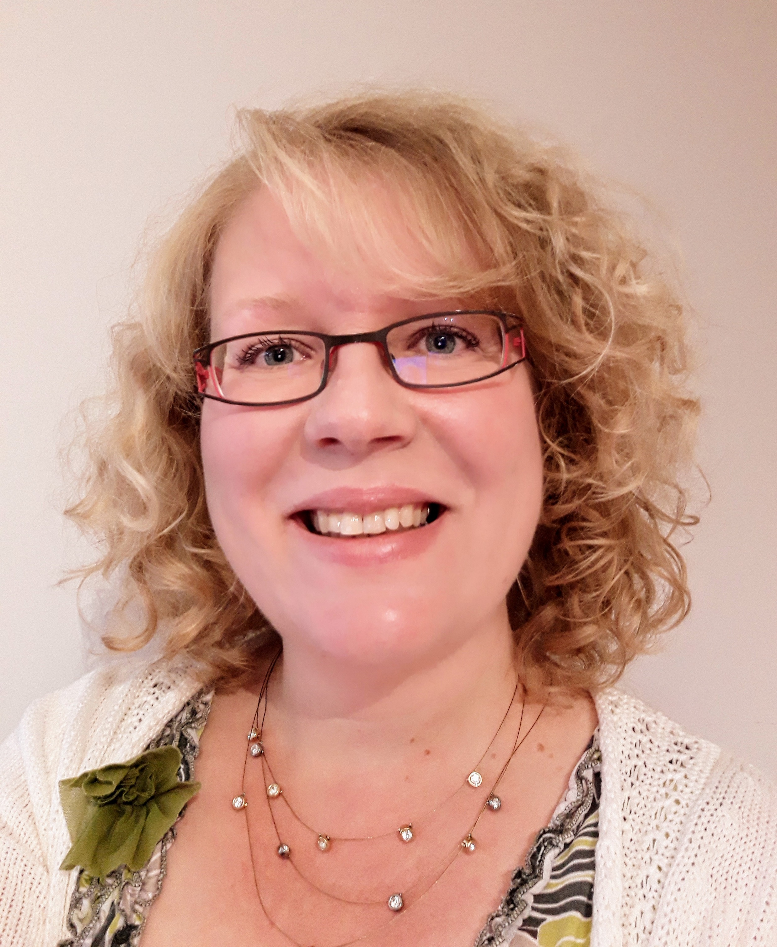 Éliane STUDER