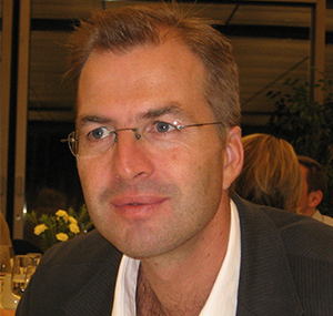Professeur Yves Dauvilliers